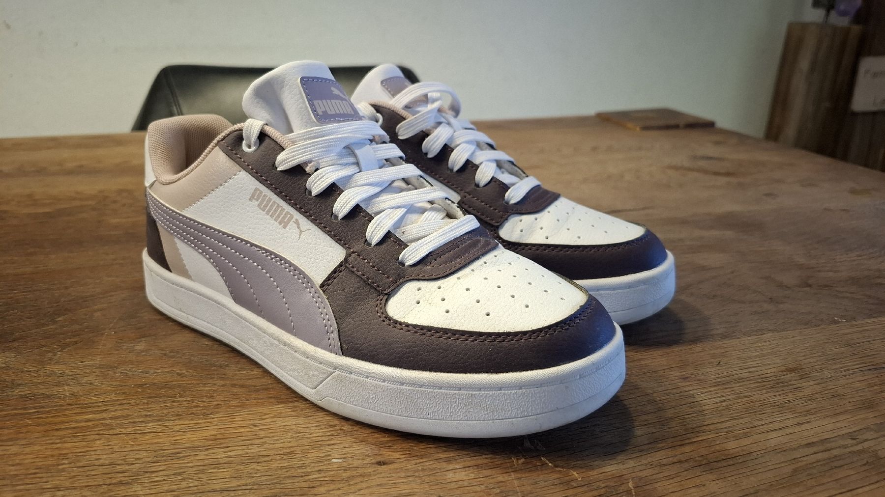 Scarpe da donna: Pumaturnschuhe Gr.39 – Usato da Erlinsbach SO venduto da Stori78