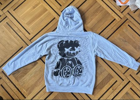 Sweat à capuche boohooMAN bleu clair – Taille S – Motif ours