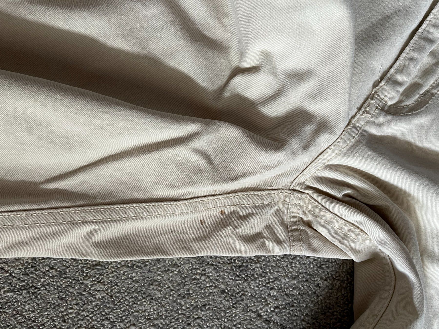 Pantaloni: Beige Bermuda Gr XL – Usato da Rekingen AG venduto da nederland1 5