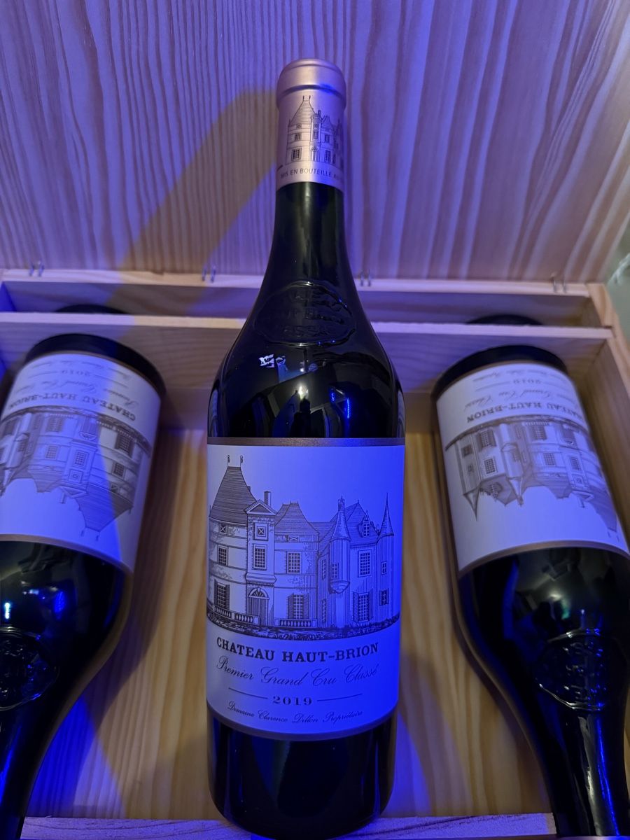 Haut-Brion Wein: Château Haut-Brion 2019 OHK – Neu und originalverpackt aus Heitenried von Tannenbaum25