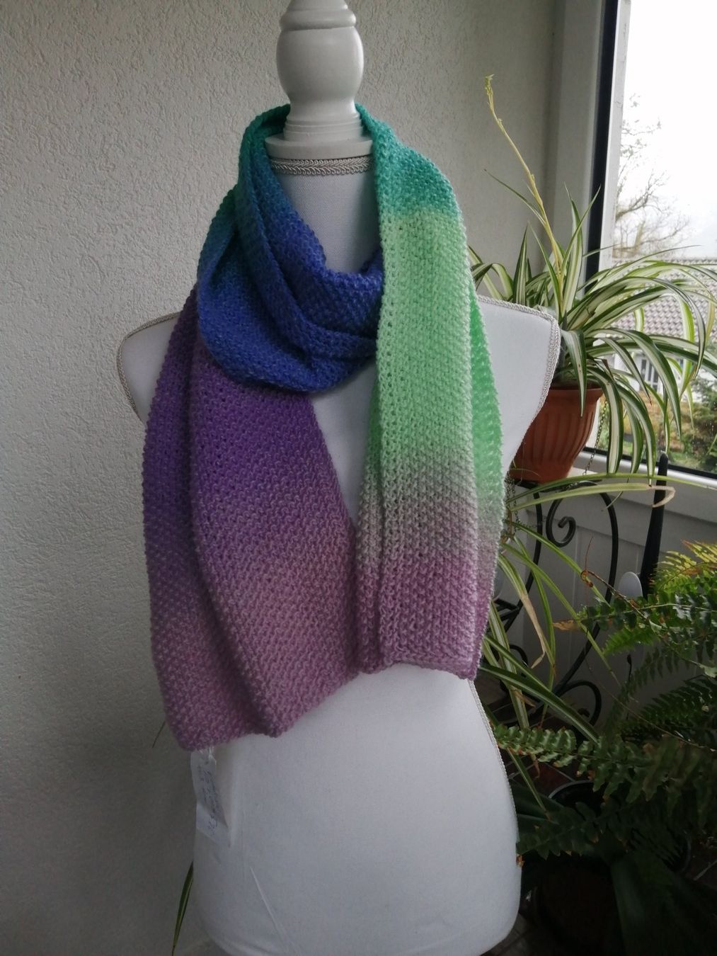 Foulard & Sciarpe: Schal handgestrickt, 150x27cm – Nuovo (secondo la descrizione) da Altstätten SG venduto da wil_knl9