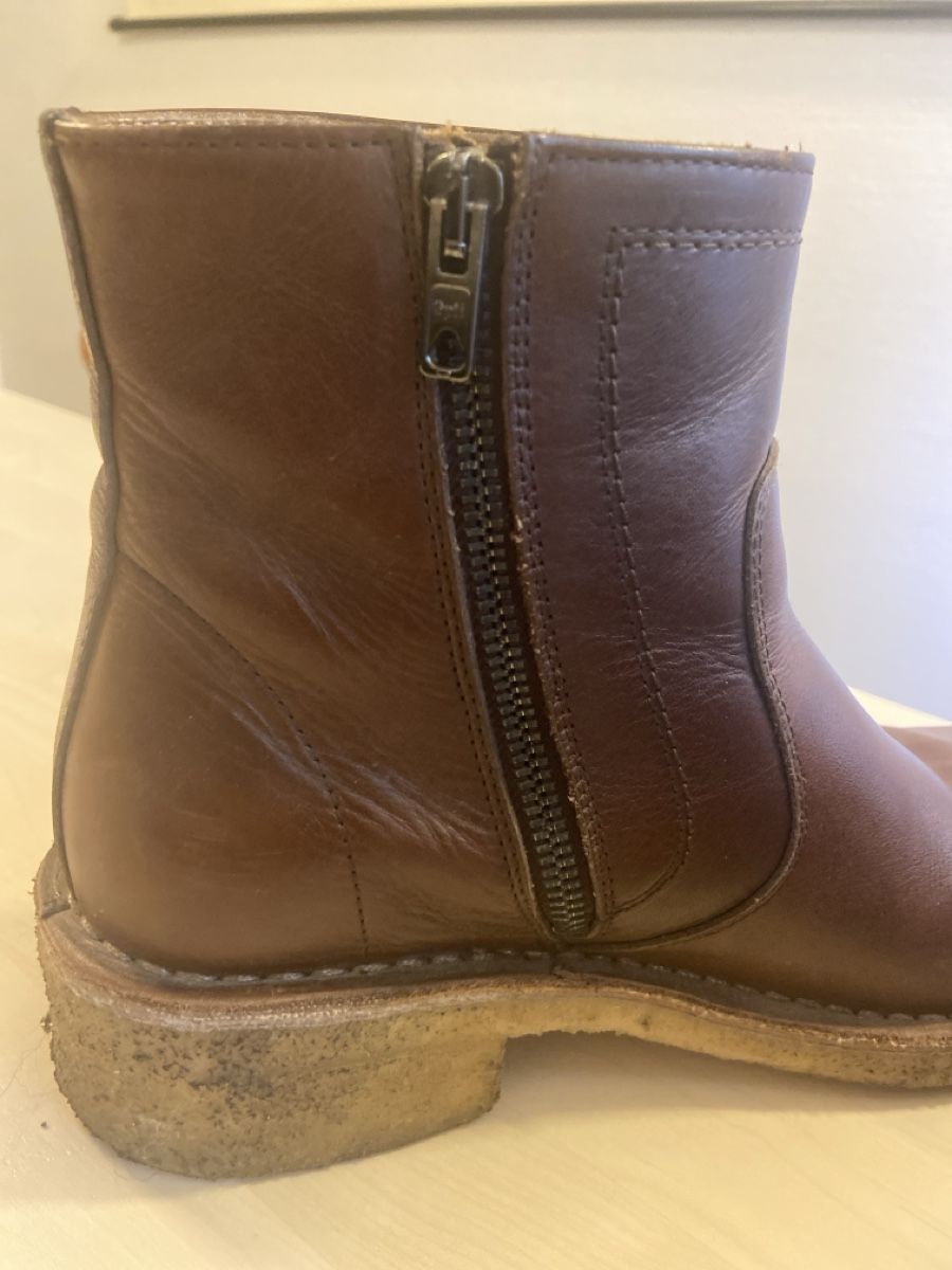 Apc Scarpe da donna: Bottines a.p.c – Usato da Lausanne venduto da lau_8vk7 5