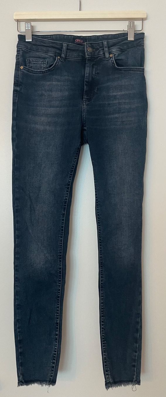 Only Jeans: Jeans von Only, Grösse M/32 – Gebraucht aus Bern von sch.na