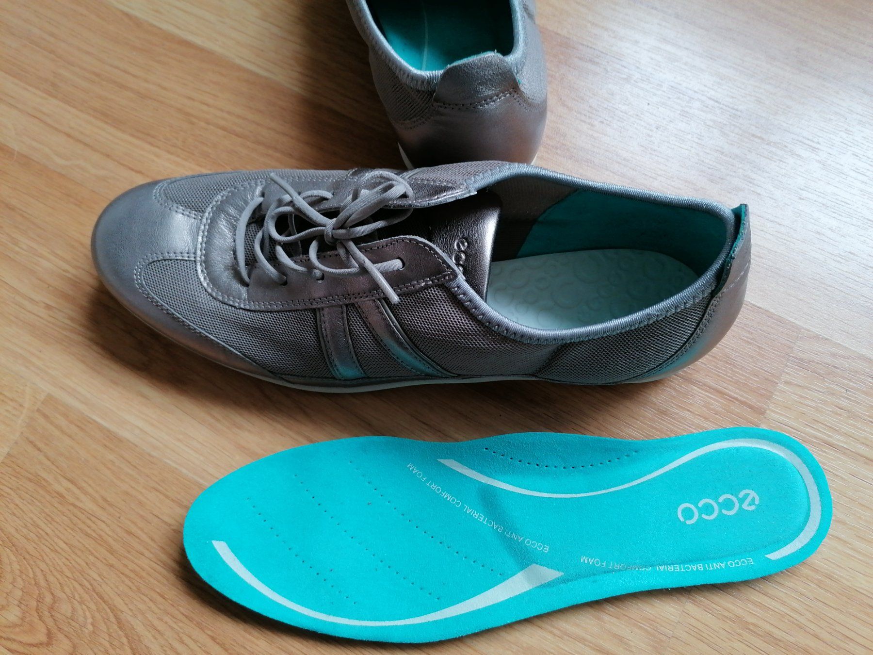 Ecco Scarpe da donna: Neuwertige Turnschuhe Gr 41 von Ecco – Usato da Büttikon AG venduto da Amineah 5