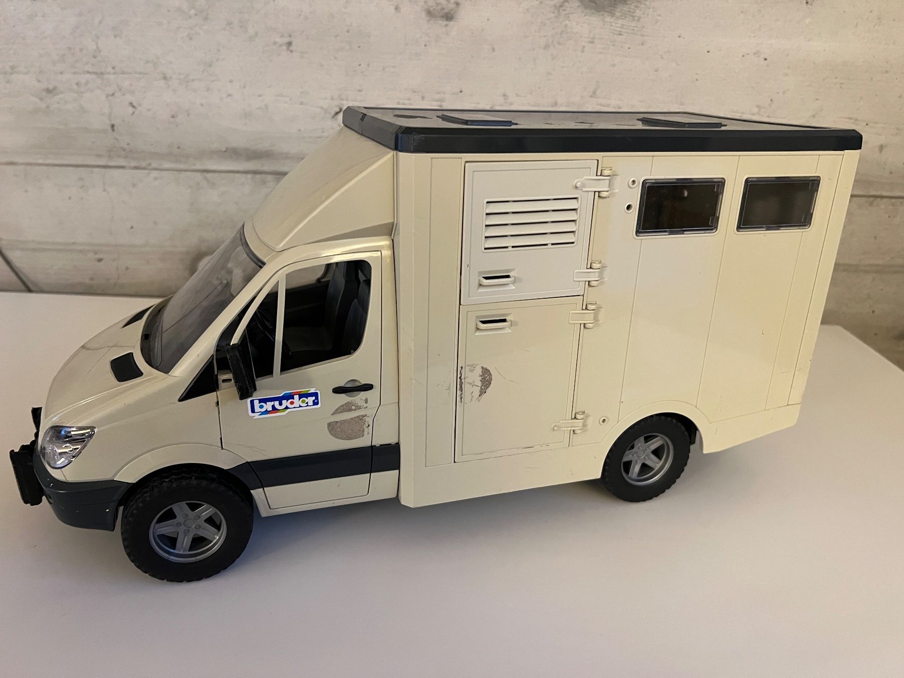 Bruder Spielzeuge: Bruder Pferdetransporter – Gebraucht aus Eschenbach SG von Picasso1 1
