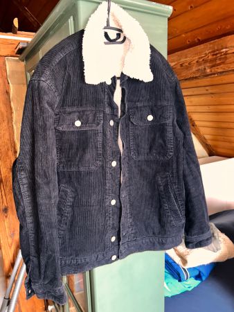 Cordjacke mit Teddyfutter
