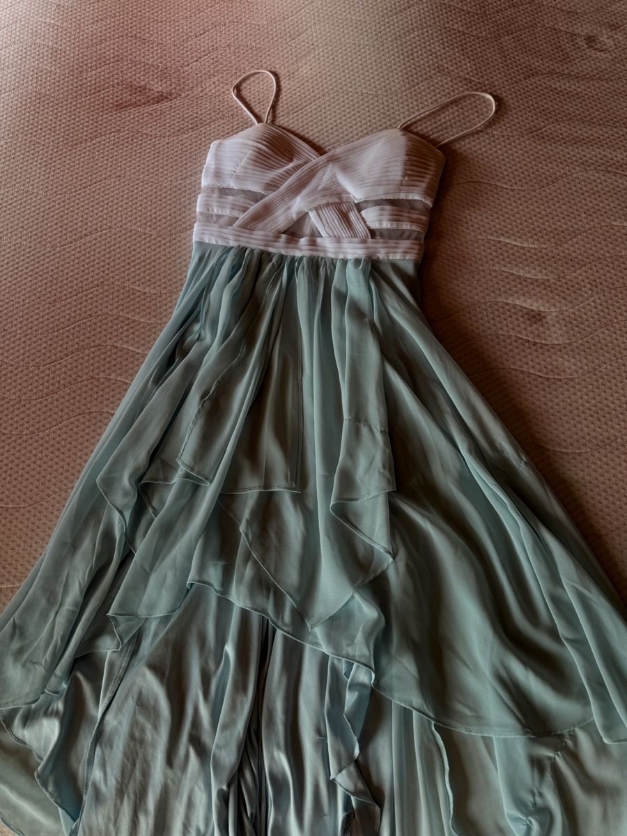 Vestiti: Elegantes Sommerkleid leicht gestuft – Usato da Oberwil i. S. venduto da fab_tj6p