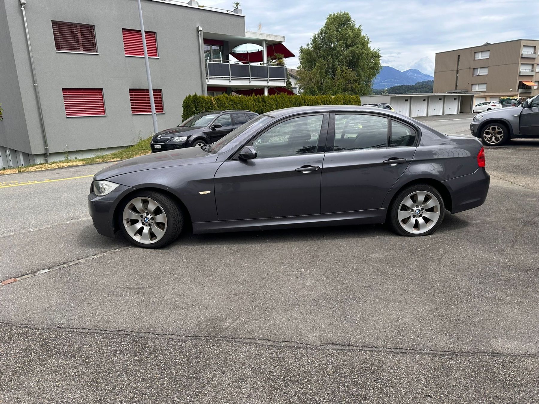 BMW Autos: BMW 330 – D'occasion à Otelfingen par hof74 7