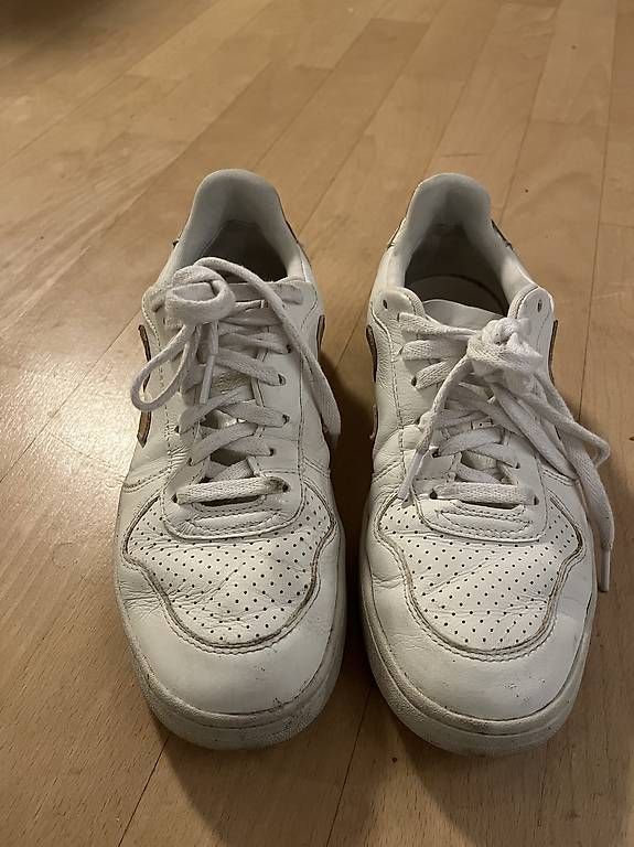 Veja Herrenschuhe: Veja Sneakers Grösse 40 – Gebraucht aus Basel von flumir 1