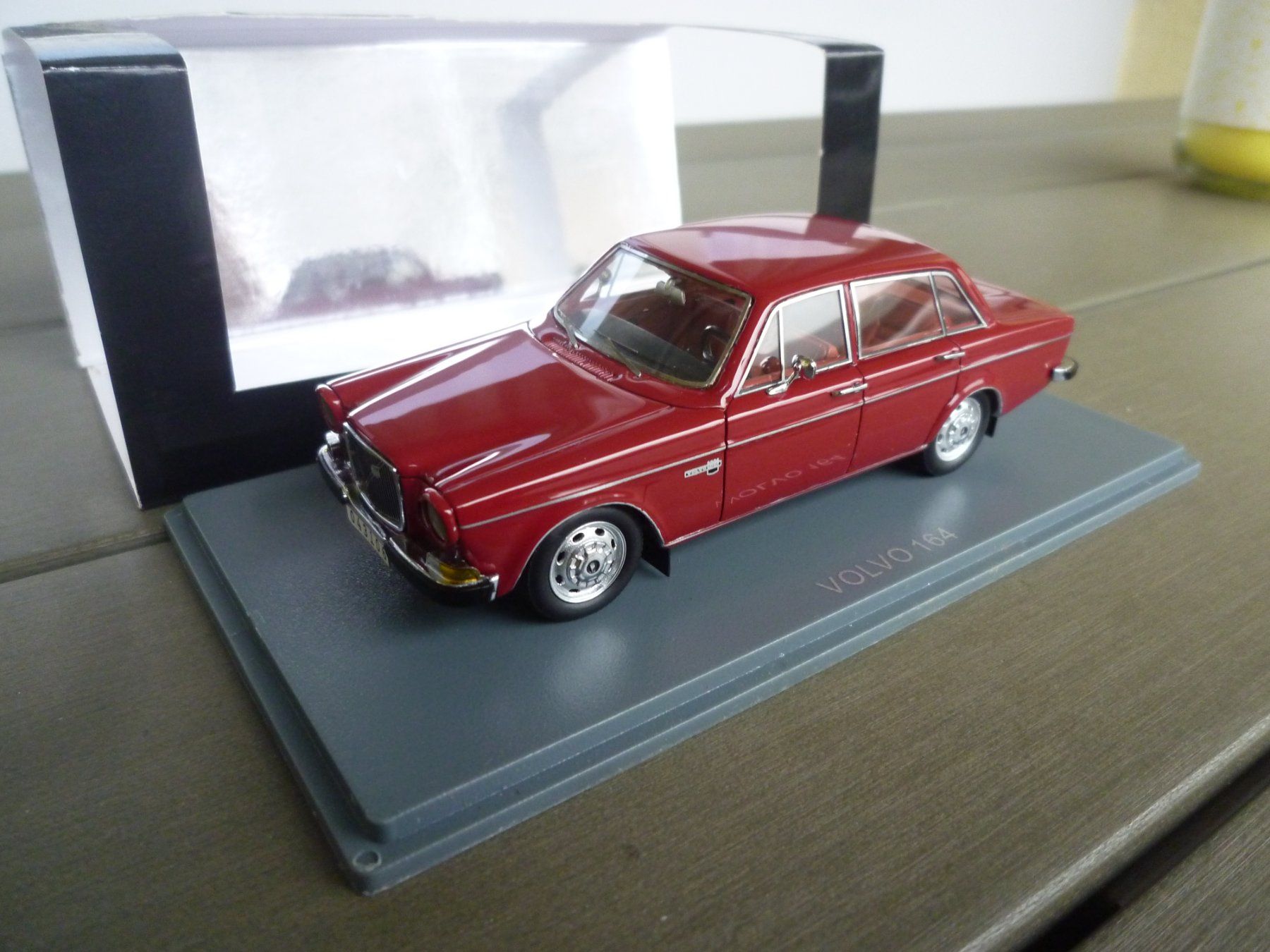 Volvo Modellini d'auto: Volvo 164 – Nuovo e nell'imballaggio originale da Flawil venduto da Imperiosud 5