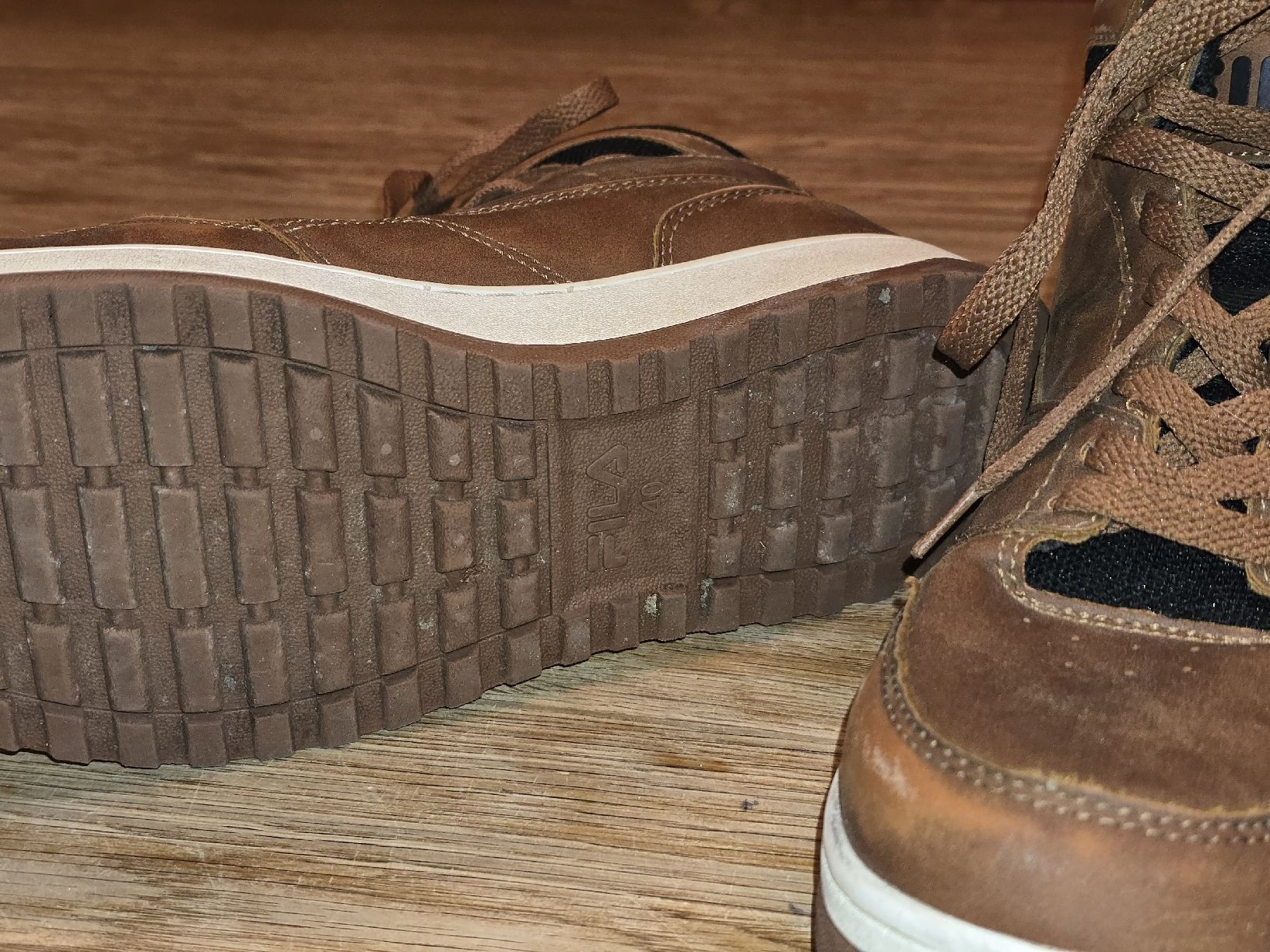 Fila Scarpe da uomo: Fila, Winterschuh, Übergangsschuh, Gr. 40 – Usato da Morschach venduto da Monikawi 2