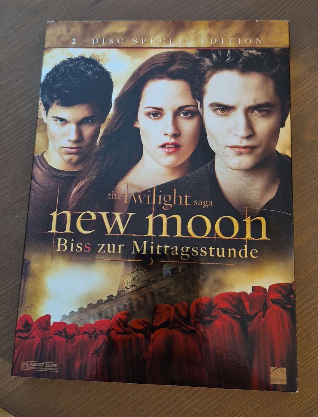 Tutti i DVDs: Twilight Saga New Moon 2-Disc Special Edition DVD – Usato da Birsfelden venduto da Lexxi28