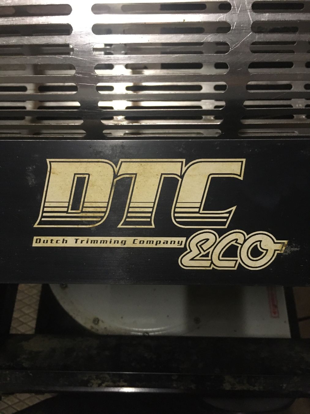 Tutte le macchine: DTC ECO - GROW CBD ERNTEMASCHINE – Usato da Villigen venduto da Swiss-Watches