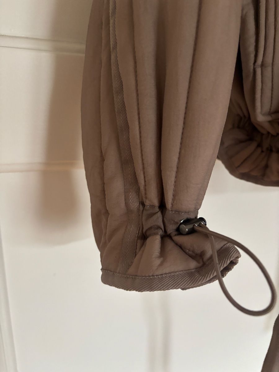 Mäntel: Moderne Oversize-Steppjacke – Gebraucht aus Luzern von Monica_19 3