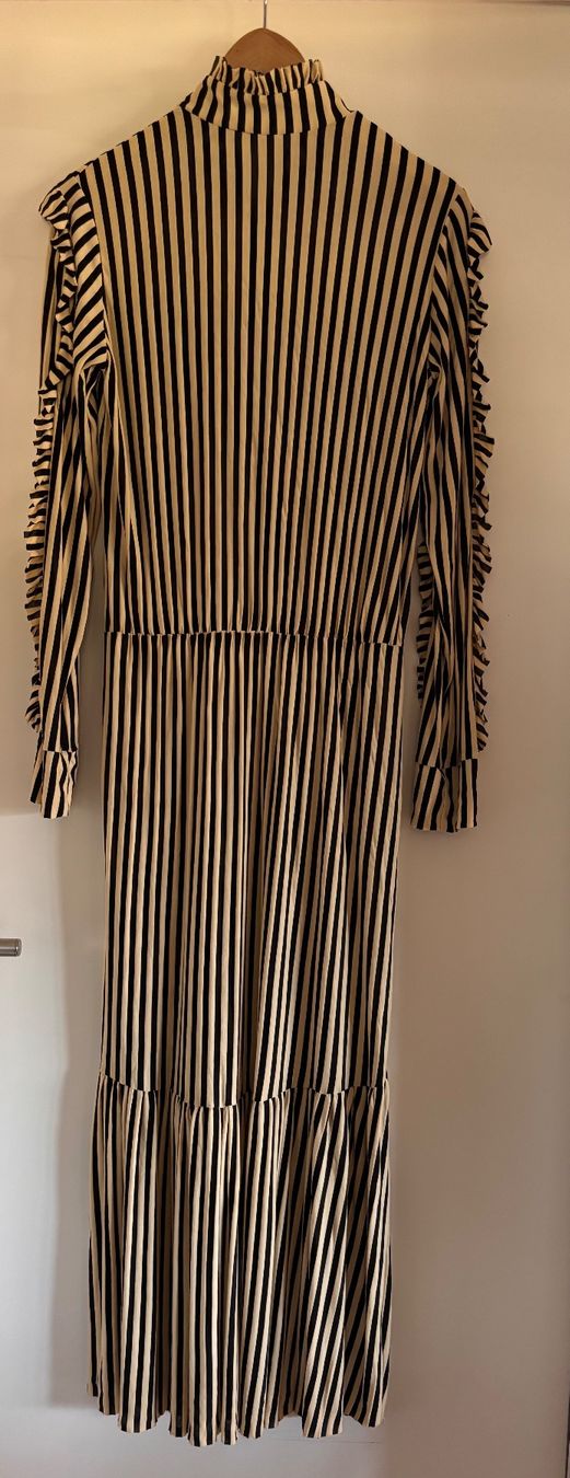 Zara Vestiti: Maxikleid gestreift beige/schwarz M – Nuovo (secondo la descrizione) da Bennau venduto da Fury3 1