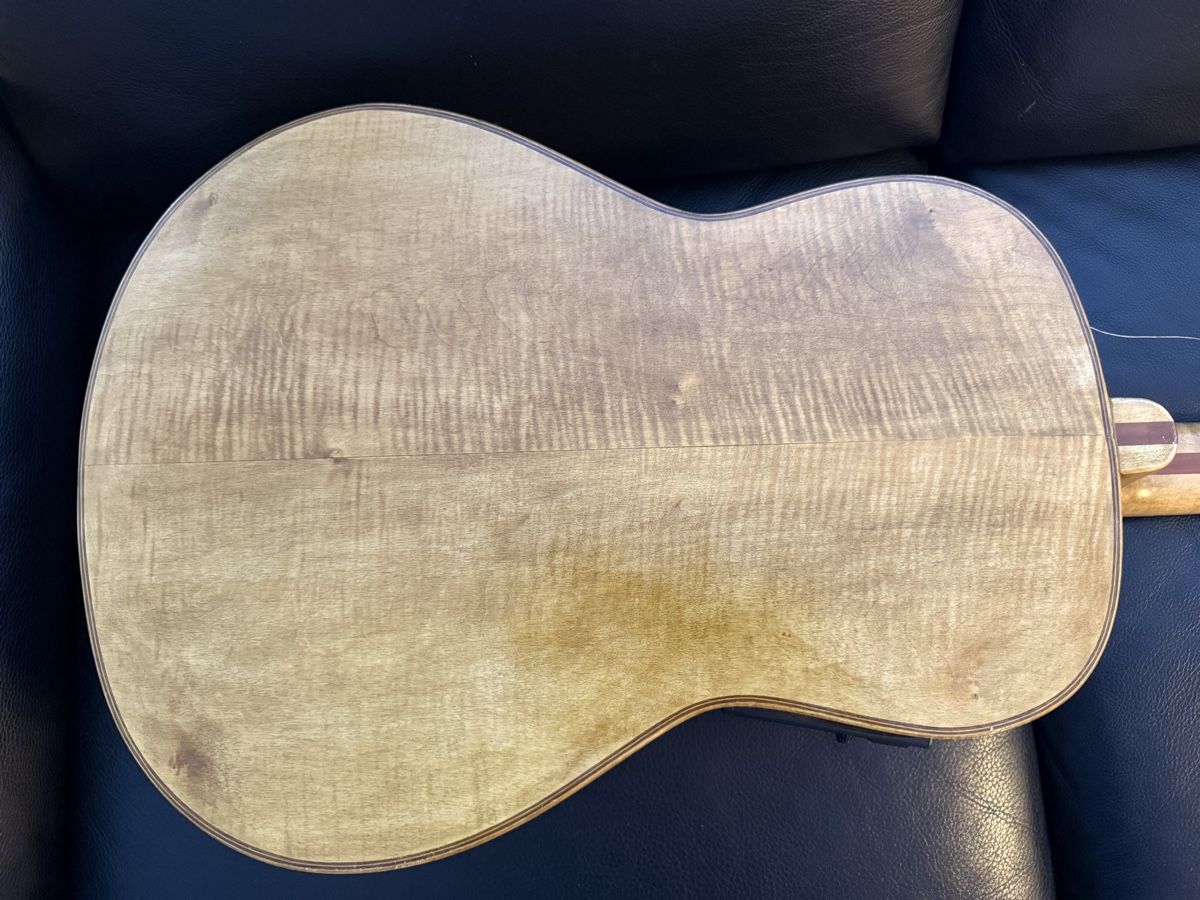 Musikinstrumente: Alte Gitarre A&R Halb Akustisch – Gebraucht aus Goldach von Messerguru 4