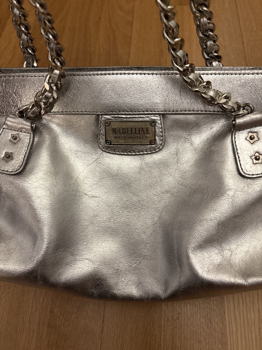 Taschen für Damen: Madeline Silver Tasche Leder – Gebraucht aus Bern von LoveVintageY2K 2