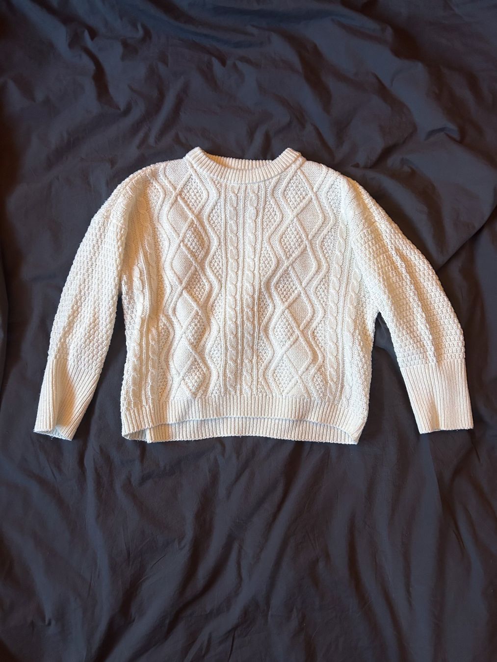 Pullover & Sweatshirts: Strickpullover, cremeweiss – Gebraucht aus Oberurnen von carinalobnig
