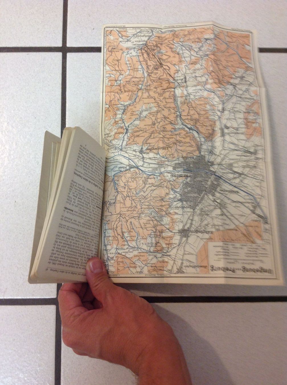 Libri: Antiker Grieben Reiseführer Freiburg – Usato da Altdorf UR venduto da Mini037 4