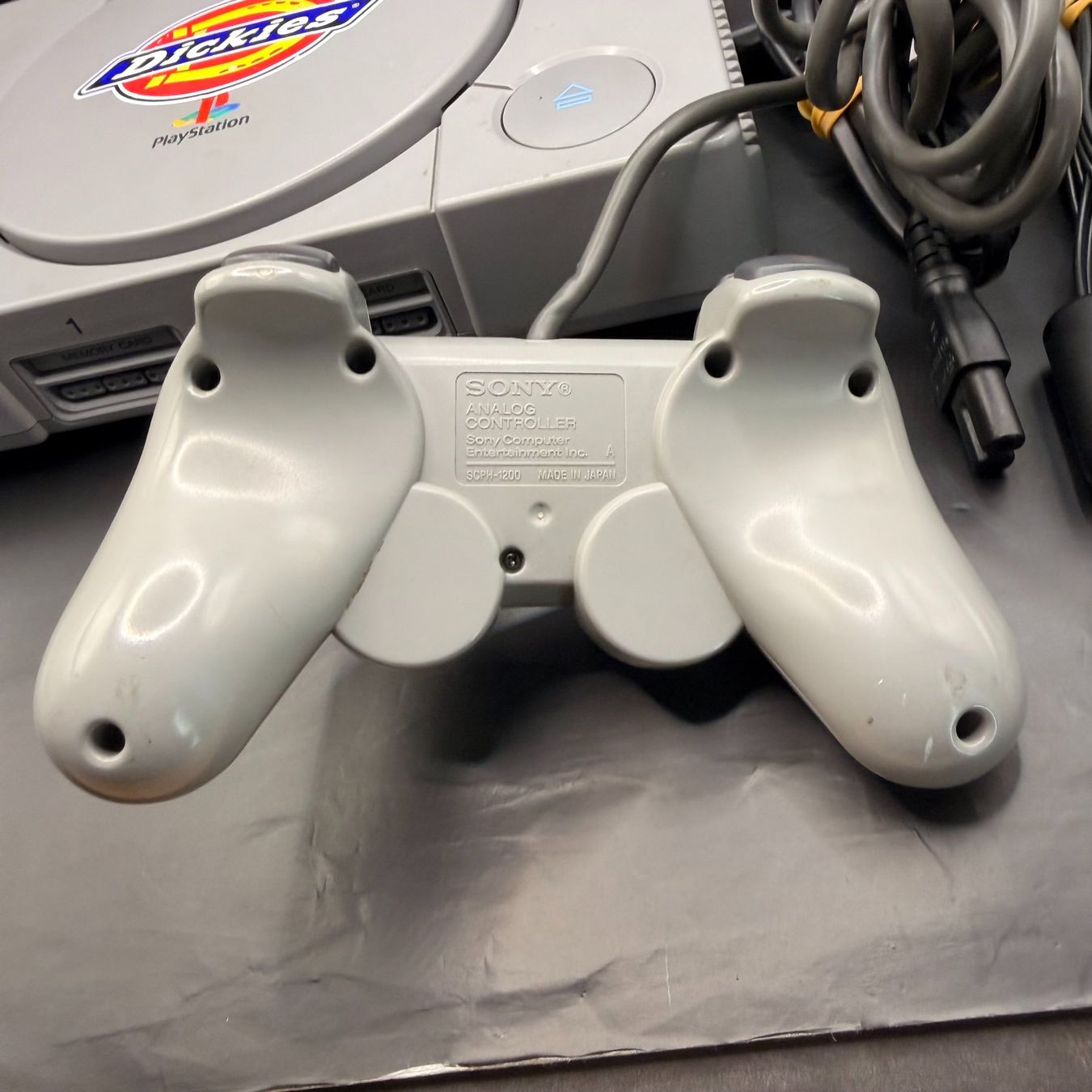 Sony Console: Sony PlayStation 1 – Usato da Düdingen venduto da Nerdworld 2