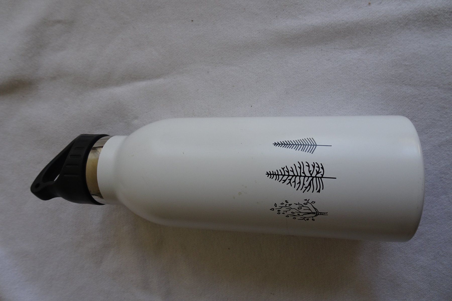 Borracce & Thermos: Trinkflasche, evtl. Isolierflasche mit Schraubdeckel weiss – Usato da Strengelbach venduto da schmetterling20 2