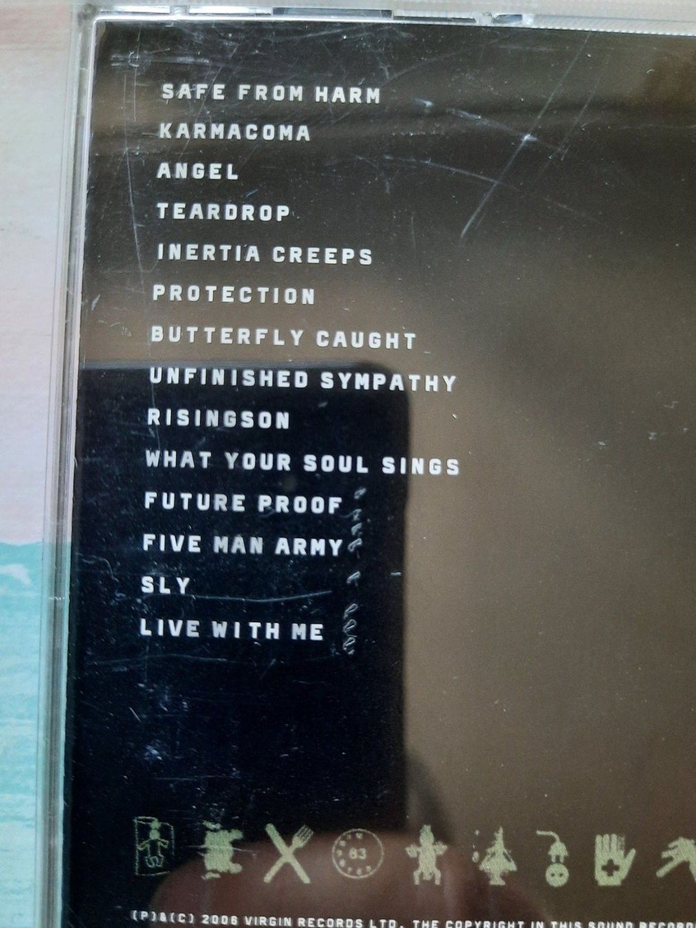 CD: Cd The Best of Massive Attack – Usato da Pully venduto da bro_n52j 2