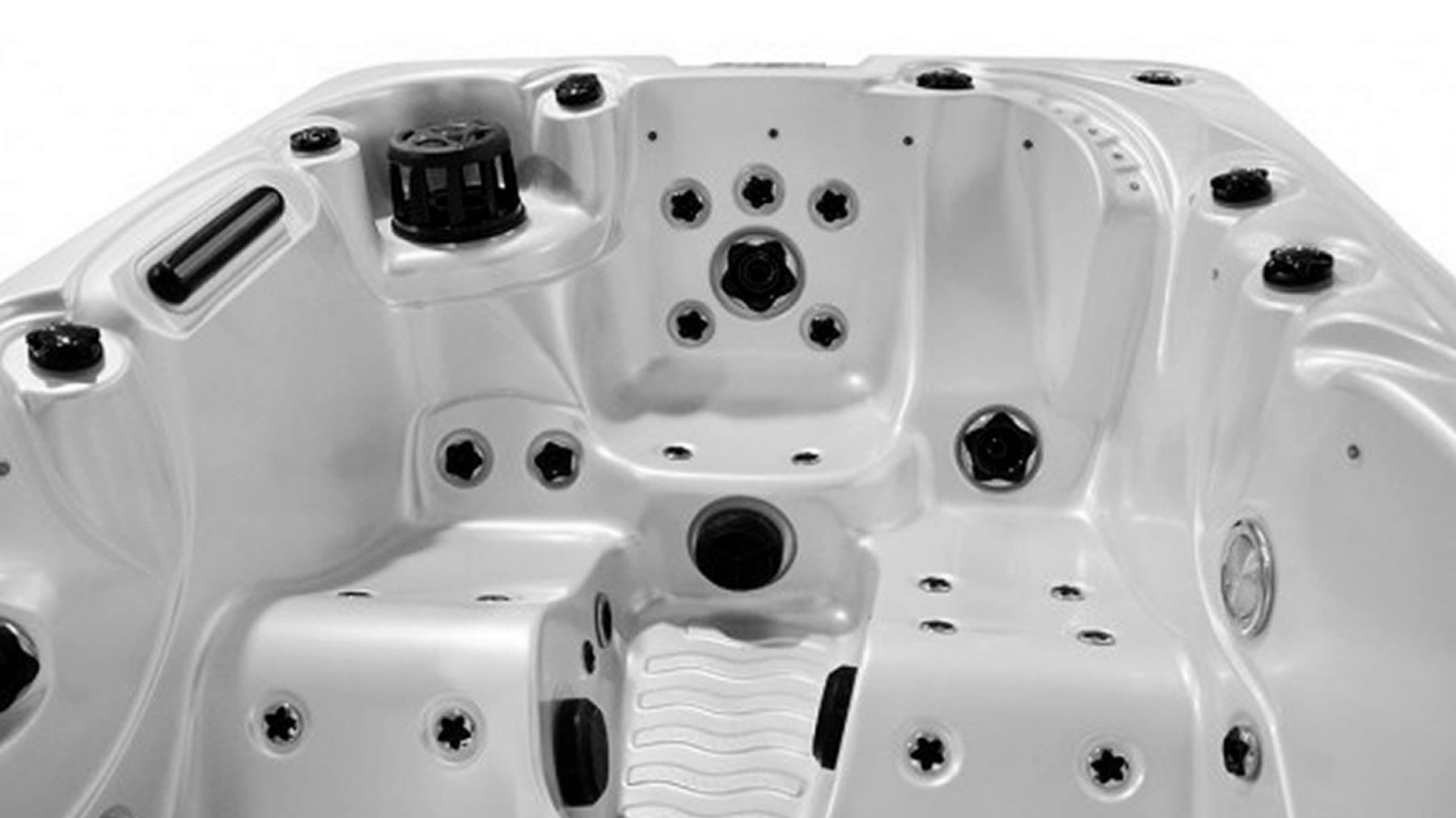 Whirlpool: Outdoor Whirlpool Stingray 6630 – Usato da Grenchen venduto da Wellnesspools 4