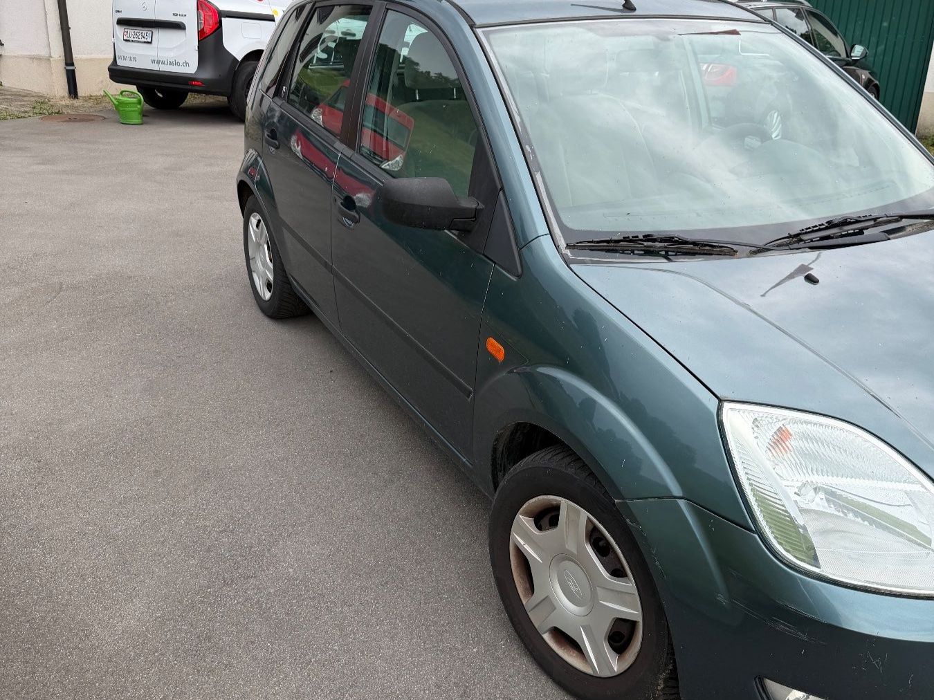 Ford Autos: Ford Fiesta 1.4 16 V – D'occasion à Ebikon par Berku 1