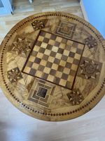 Runder Tisch mit Schachbrettmuster Intarsien Holz