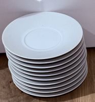 10 Stück weisse Unterteller zu verkaufen - Top Zustand!