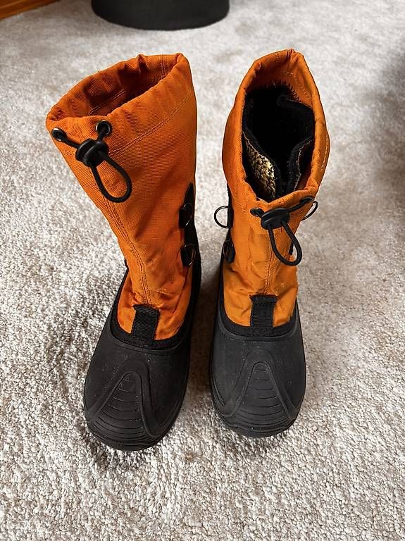 Scarpe da uomo: Winterstiefel nr 38 – Usato da Zürich venduto da camikaze