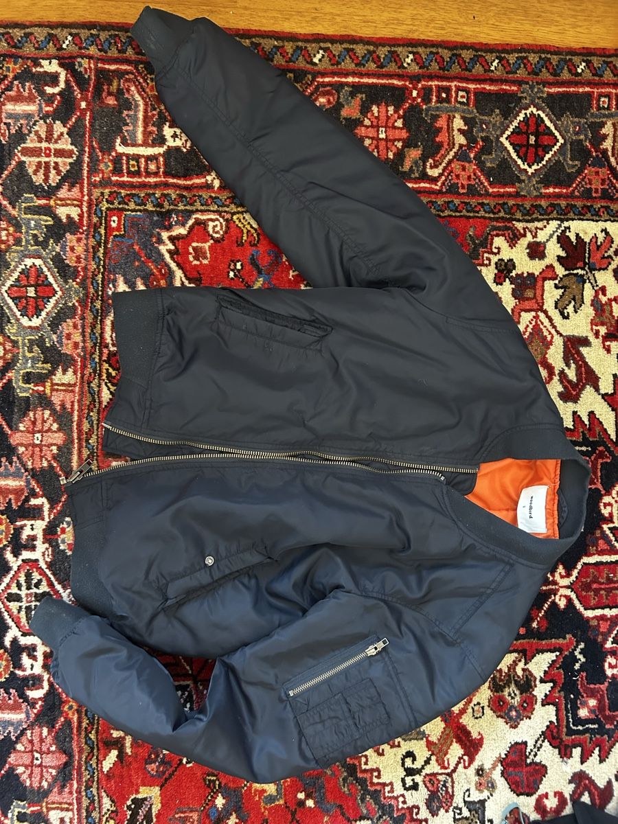 Giacche: Top Bomberjacke dunkelblau mit orange Innenfutter, Gr. M – Usato da Luzern venduto da nor_2rzq