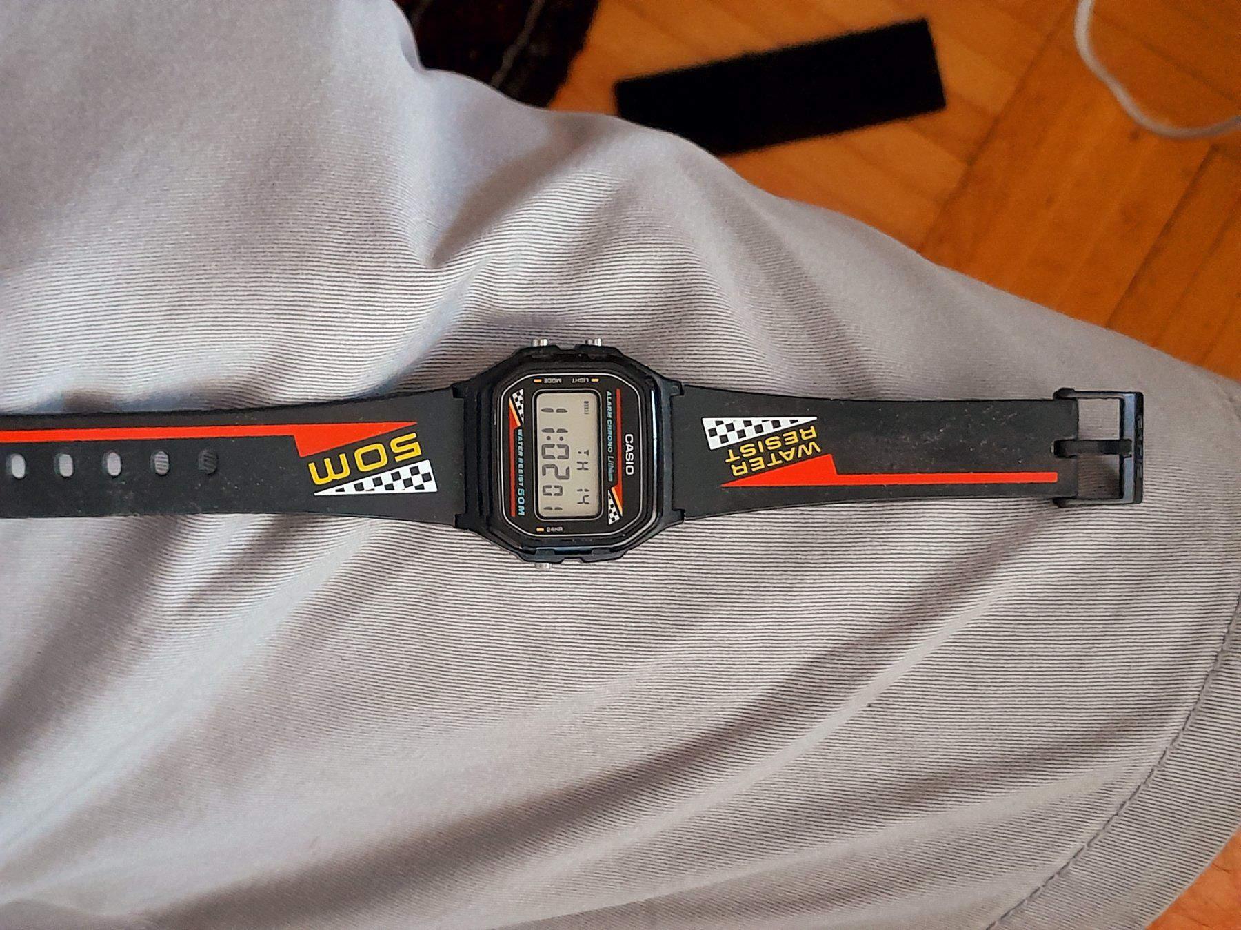 Casio Montres: Casio montre 590w-66 – D'occasion à Genève par dinko999