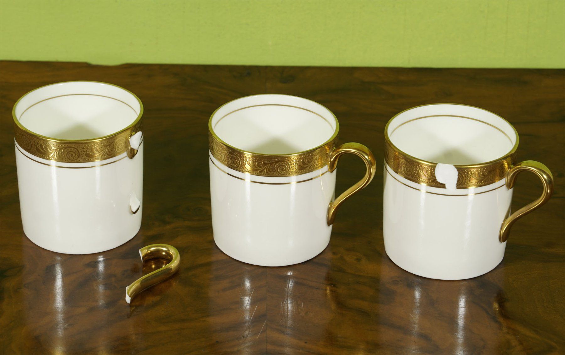 Set di piatti: exklusives Aynsley Mocca Service Argosy – Usato da Meggen venduto da Trouvaillen 8