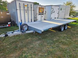 Autotransporter kippbar mit kleinem Schaden