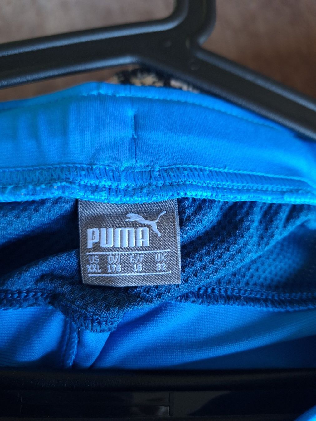Puma Pantaloni: Puma Trainingsshorts, Grösse 176 – Usato da Aesch BL venduto da sar_j59l 2