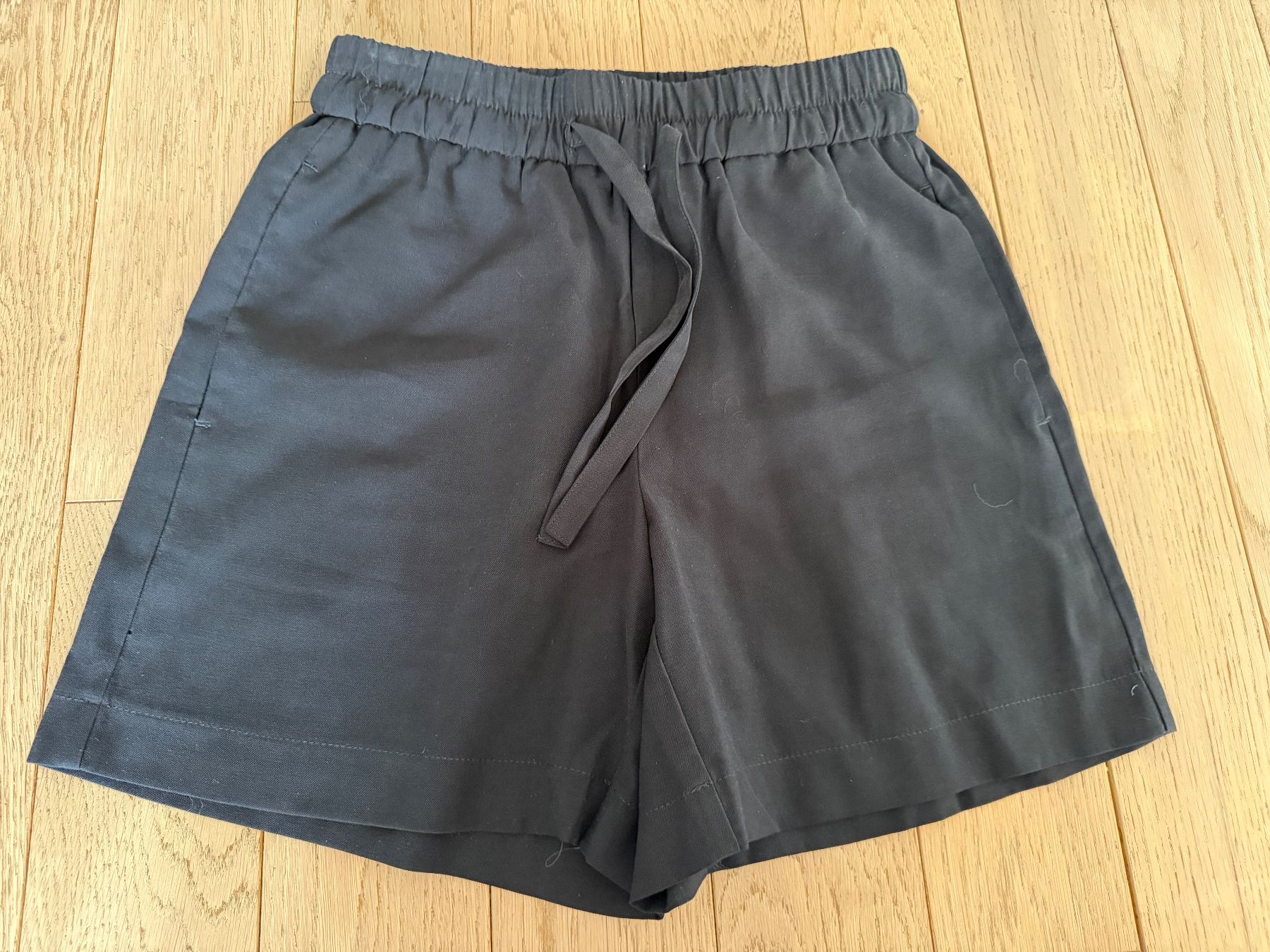 Vero Moda Pantalons: Shorts Gr. XS Vero Moda – Neuf (Voir description) à Wiesendangen par gefion99
