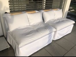 Paletten Lounge mit Kissen