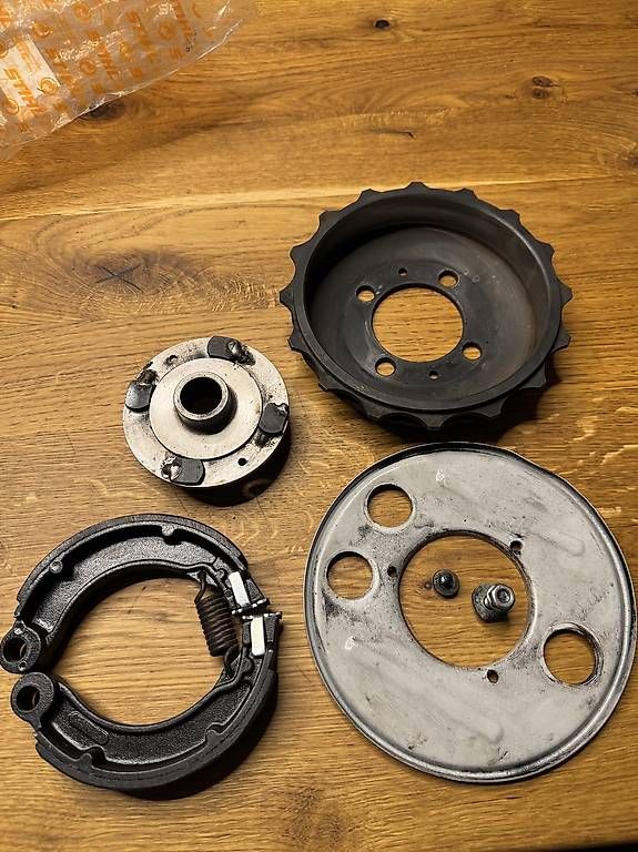 Accessori per altri veicoli: Vespa 10 auf 8Zoll Conversion/Sip – Usato da Balzers venduto da snowball11 2