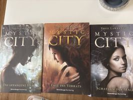 Mystic City / Hardcover