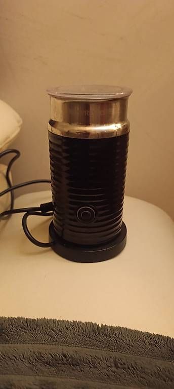 Macchine per caffè & Macchine per espresso: Aeroccino 3 Nespresso  – Usato da Montreux venduto da rao_r66l