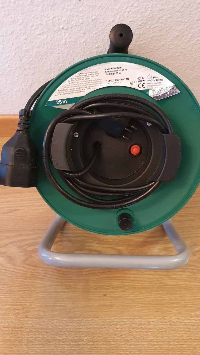 Kabel: Kabelrolle 25m – Gebraucht aus Wangen an der Aare von p.jeker