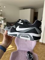 Nike Air Max (Herren), Größe 44.