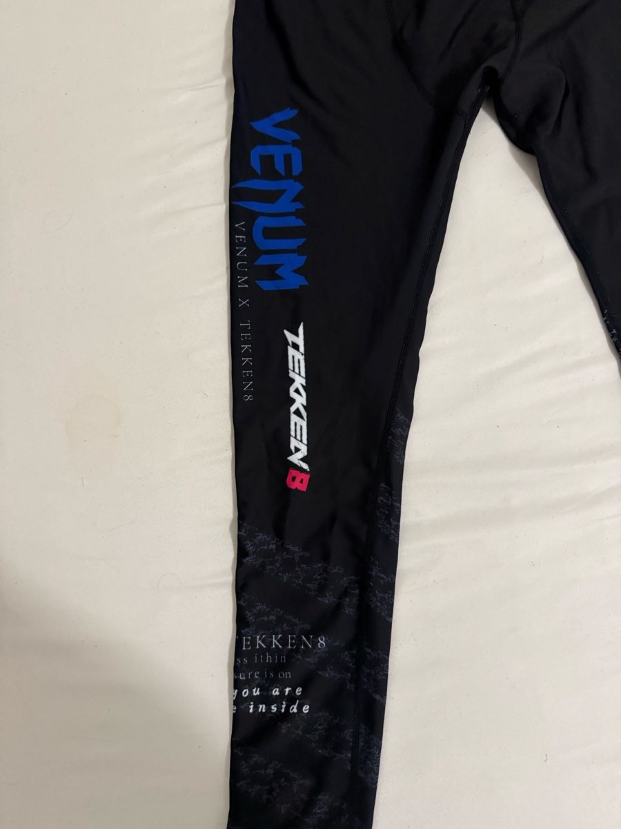 Hosen: Venum x Tekken 8 Compression Spats Schwarz – Neu (gemäss Beschreibung) aus Bern von dav_gm8h 1