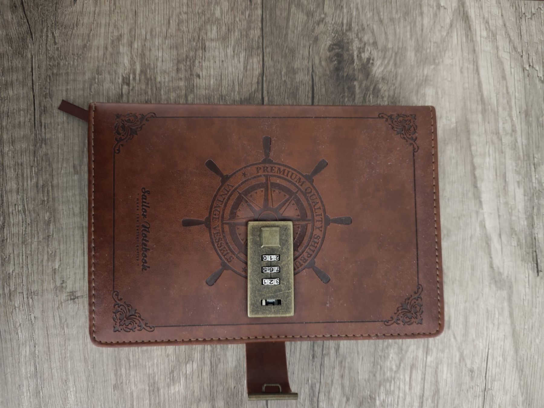 Papiere: Vintage Leather Diary with Combination Lock - Brand New – Neu (gemäss Beschreibung) aus Oberengstringen von plm_7kb7