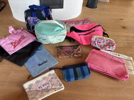 13 kleine Täschchen Beautycase Necessaire Schminktäschli