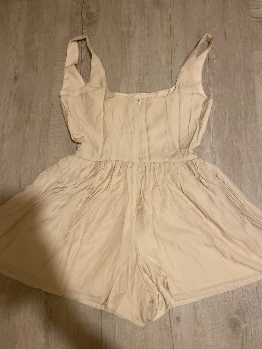 Tute: Jumpsuit Princess Polly – Nuovo (secondo la descrizione) da St. Gallen venduto da mic_6zq2 1