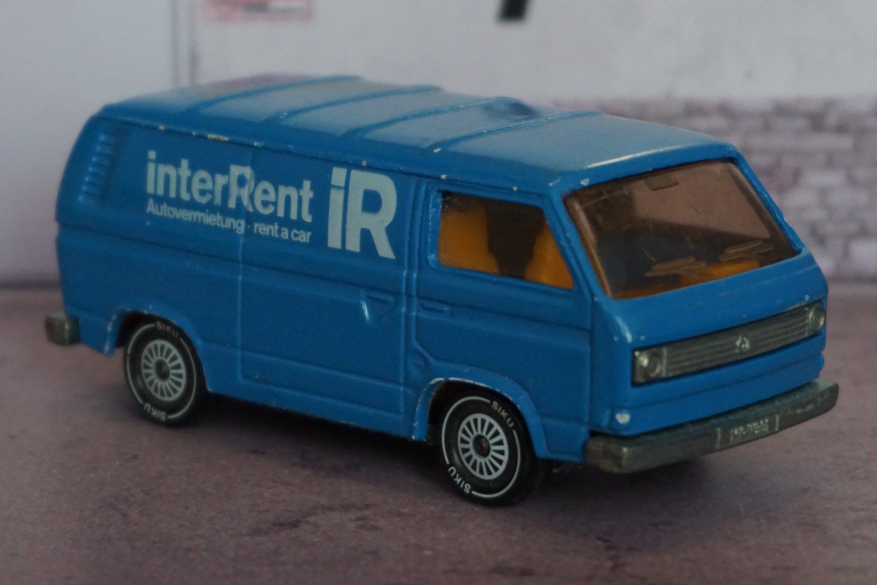 Siku Modellini d'auto: Siku VW Bus T3 interRent COOL !!!!!!!!!!!!!!!!! – Usato da Reiden venduto da Doppeldecker69