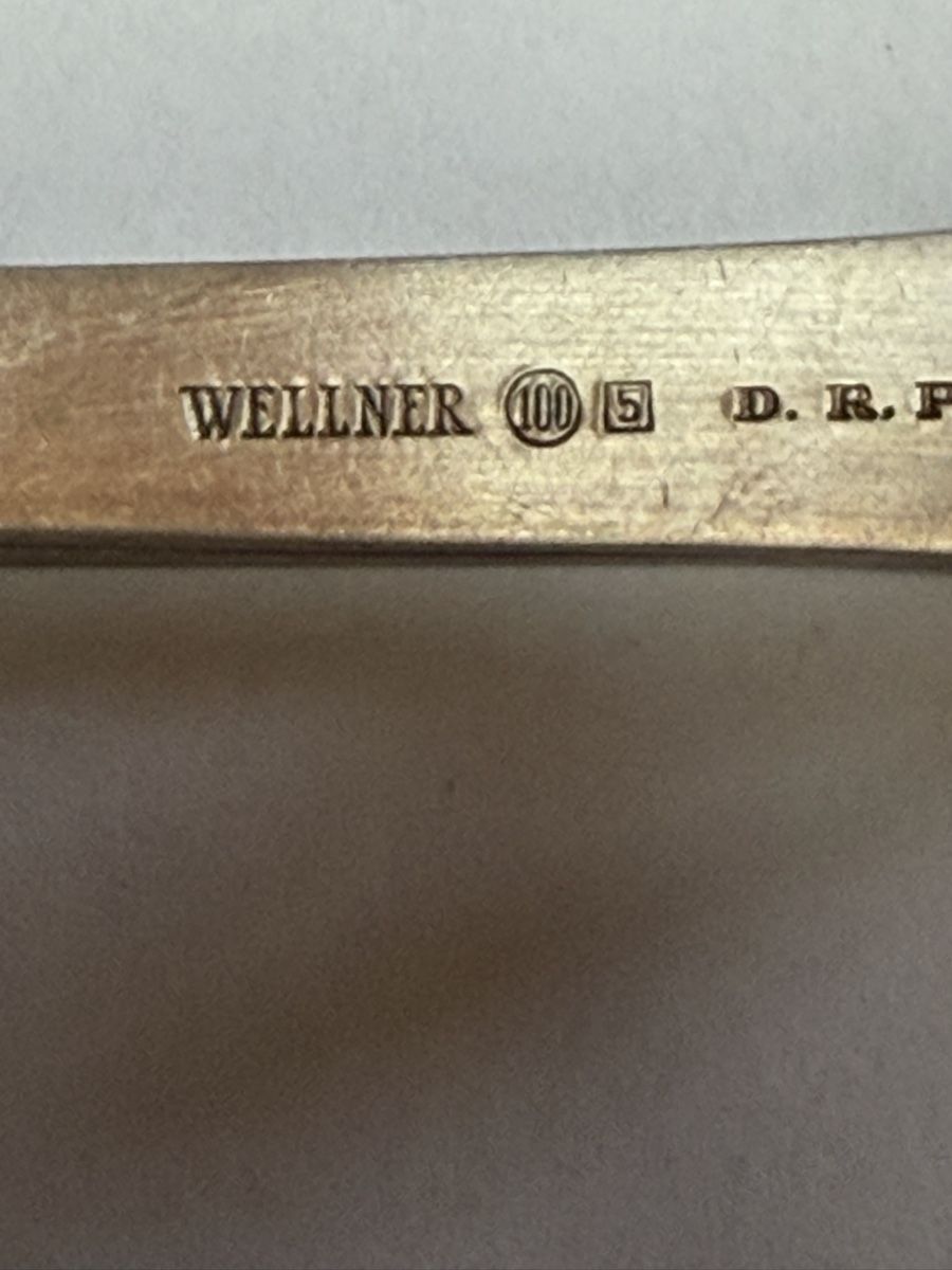 Cuillères: Antiker Eier Löffel Metall Silber gebraucht – D'occasion à Sigriswil par lag_bwr2 2