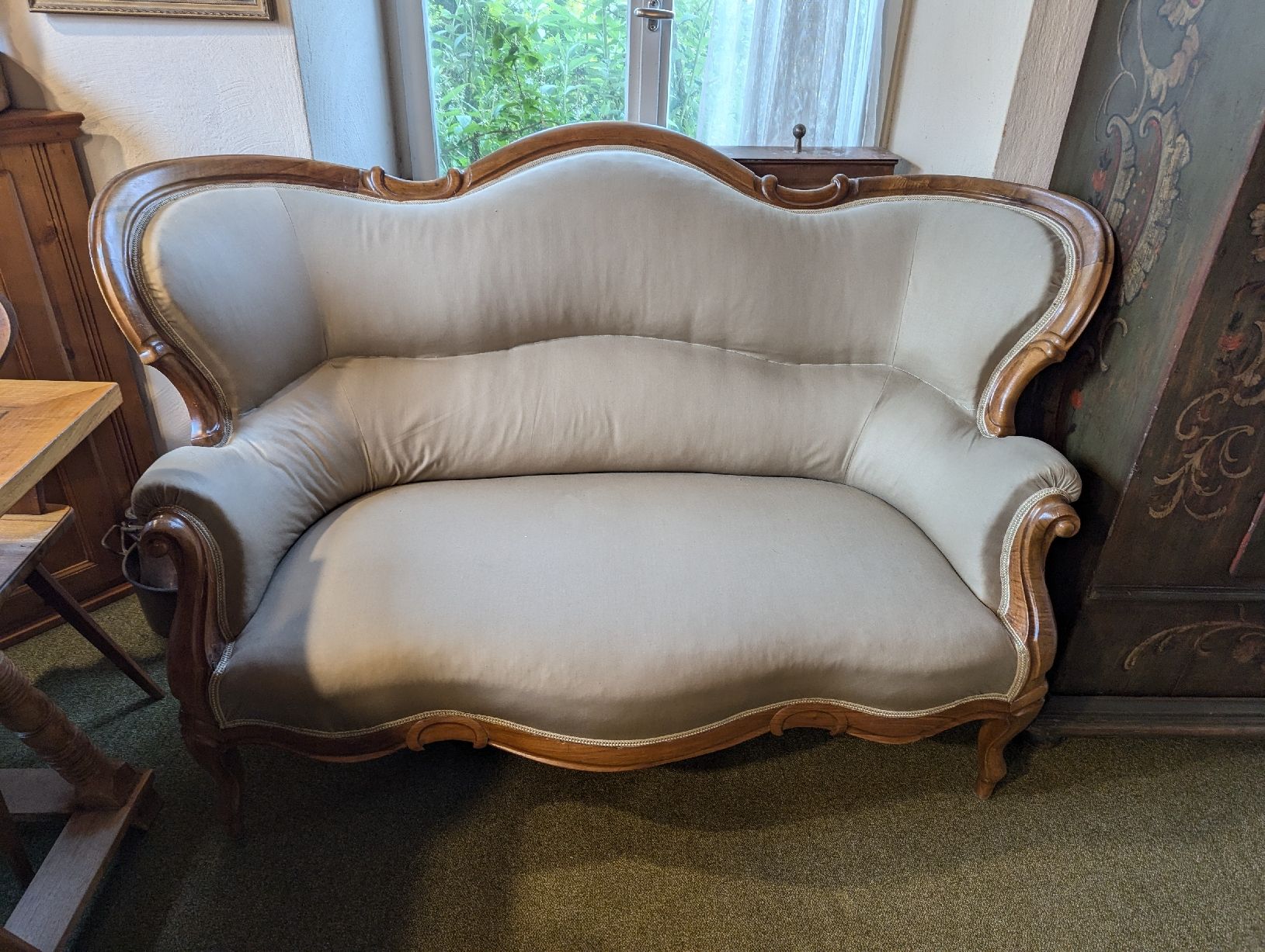 Divani: Elegantes Sofa / Kanapee im Antik-Stil – Usato da Stäfa venduto da MichaelHiu